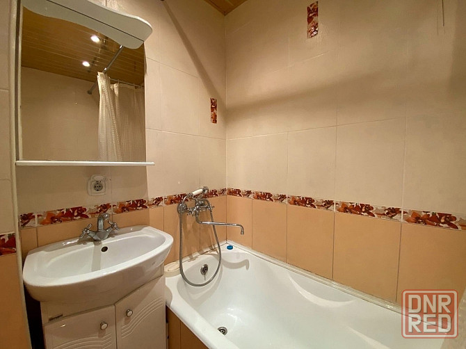 Сдам 1 квартиру в Ворошиловском районе, площадь Ленина Донецк - изображение 2