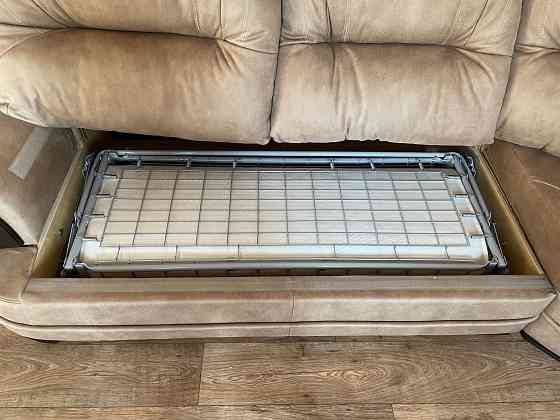 Большой угловой диван Макеевка