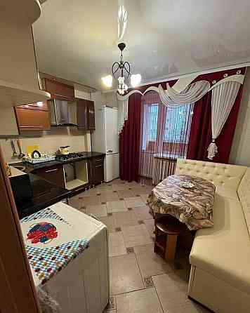 Сдаю двухкомнатную квартиру Ворошиловский р-н Донецк