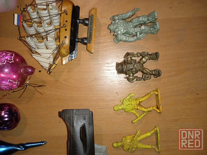 Ёлочные игрушки соддатики модели Донецк - изображение 5