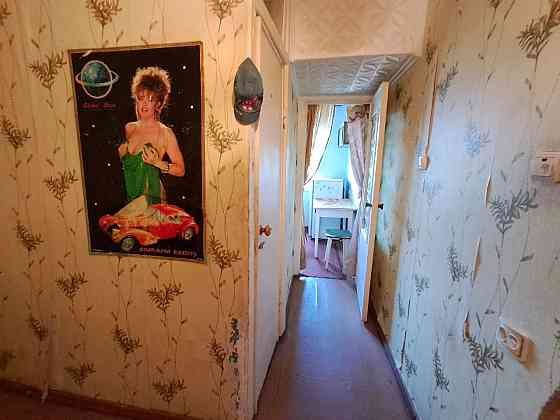 Продаётся (можно под материнский капитал) : 1 - комн. кв. Кировск