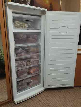 Продам морозильную камеру Атлант Макеевка