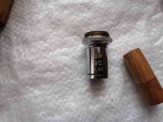 Набор объективов для микроскопа (6 штук) в деревянном футляре . ссср. Стаханов