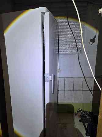 Морозильная камера Vestfrost VF 391 Донецк