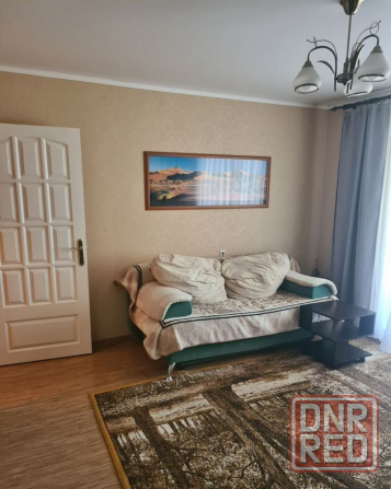 Сдам просторную однокомнатную квартиру в Пролетарском районе Донецка Донецк - изображение 1