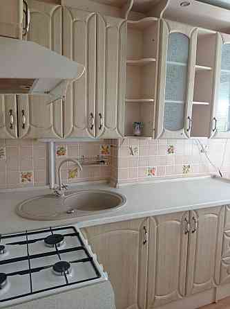 Цена снижена. 2-х ком. квартира Калининский р-н, б. Шахтостроителей 7, свежий ремонт. Донецк