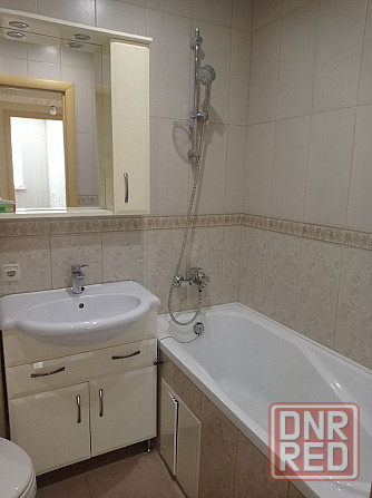 Цена снижена. 2-х ком. квартира Калининский р-н, б. Шахтостроителей 7, свежий ремонт. Донецк - изображение 5