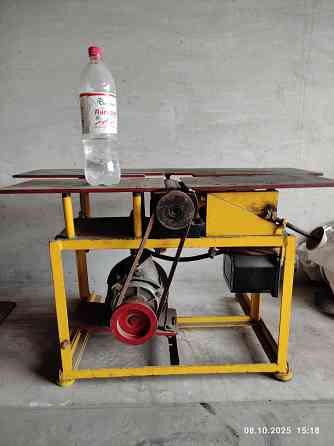 Продам два деревообрабатывающий станка комбинированных Донецк