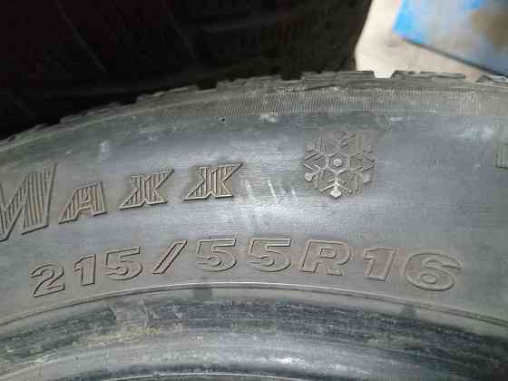 Продаю зимнюю резину 215 55 16 Донецк