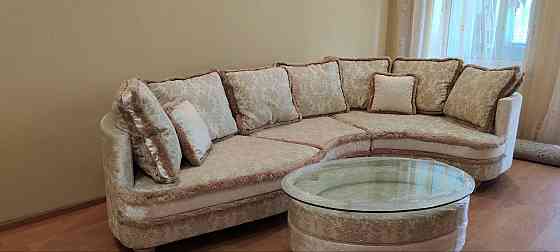 Мягкий уголок и столик Донецк