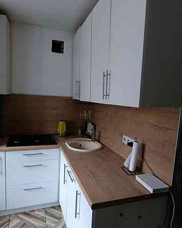 Cдам двухкомнатную квaртиpу на длительный срoк. Калининский район, Контур Донецк