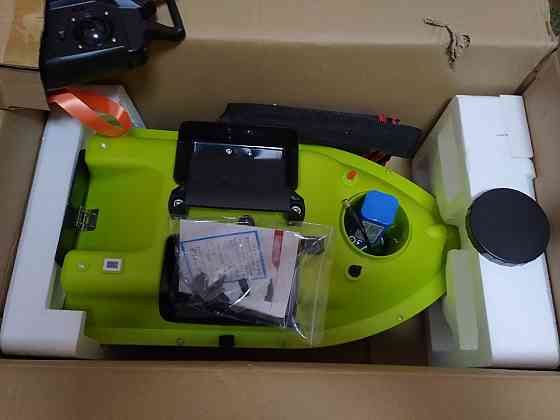 Прикормочный кораблик D18B Донецк