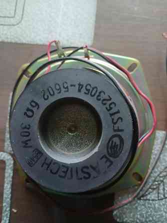 продам динамики Ясиноватая