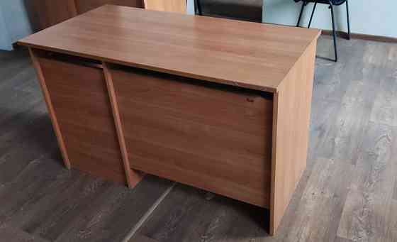 Продам офисную мебель б/у. Донецк