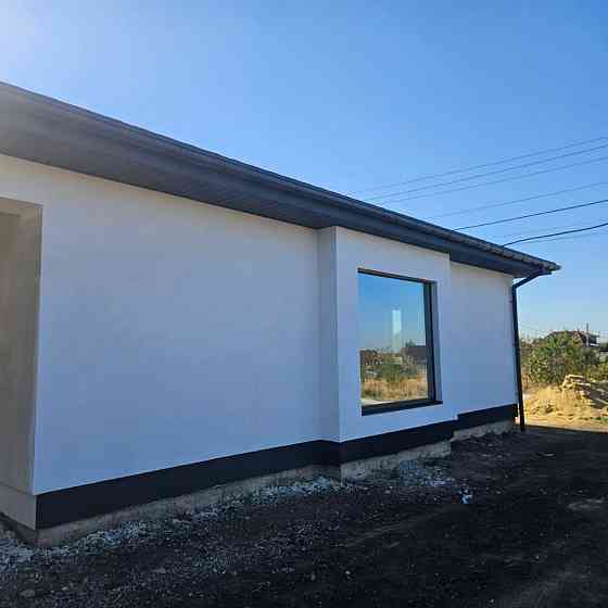 Продается дом с просторным участком и террасой. Эксклюзивное предложение! Мариуполь