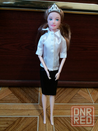 Продам куклу Барби в офисном костюме Донецк - изображение 3