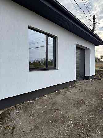 Продается дом с просторным участком и террасой Мариуполь