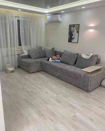 Сдам в Донецке трехкомнатную квартиру. Донецк