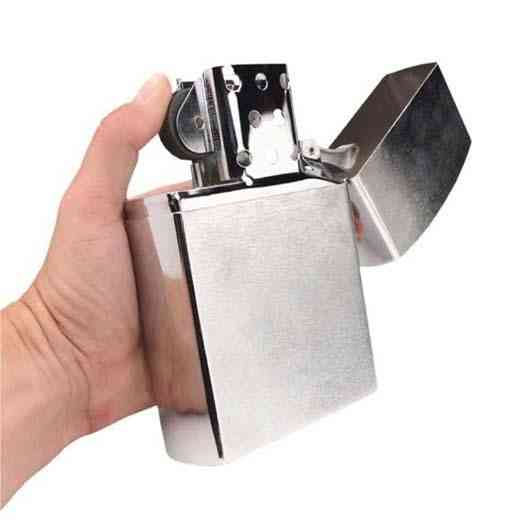 Огромная зажигалка Zippo Донецк