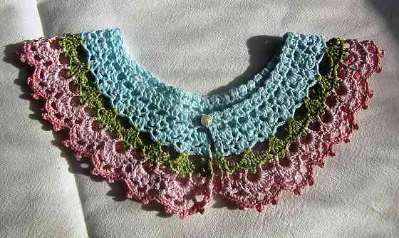 Многоцветный воротничок Донецк