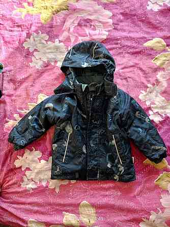 Продаю Комбинезоны и куртку,идеальное состояние 92 размер Донецк