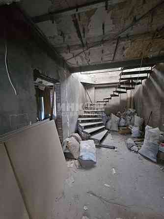 продам 4к 326м2 площадь вов Луганск