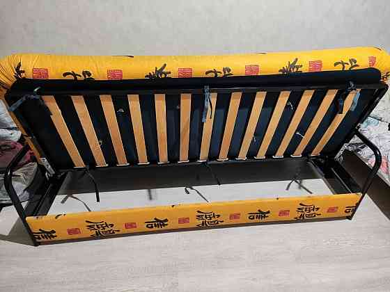 Продам диван Донецк