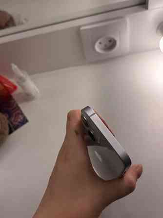 Продам iphone 14 Енакиево