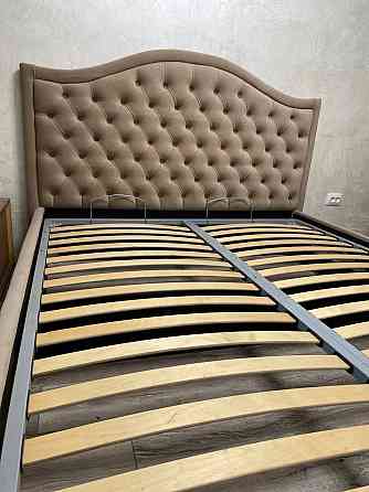 Кровать в каретной стяжке Донецк