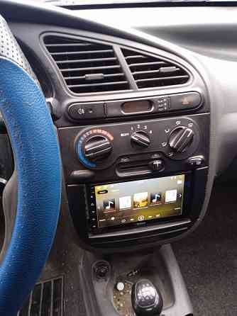 Део сенс машина на полном ходу Донецк