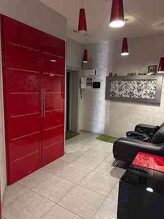 Сдаётся 3К-Кв. Новострой, пр-т Ильича. 3 Спальни, 2 Санузла, Вода 24/7. Донецк