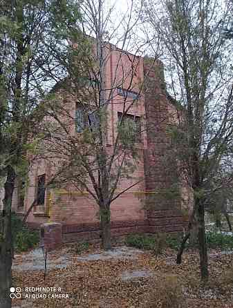 3-х этажного дома 300 м,кв , Ленинский р-н Донецк