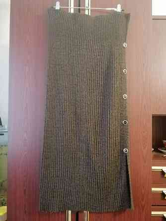 Продам юбку очень длинную теплую р. 48-52 Донецк