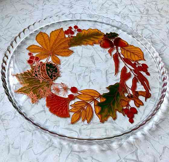 Блюдо "Осень", 28 см. Витражная роспись.. Донецк
