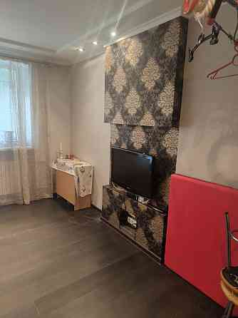 Продам 4-х ком. пр. Панфилова, рядом свой гараж. Донецк