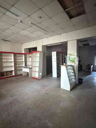 Предлагается на продажу магазин в Червоногвардейском районе, пос. Крупской, р-н 8-8 ! Макеевка