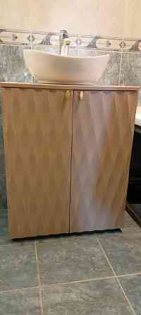Продам накладную раковину с тумбой Макеевка
