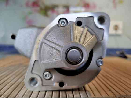 Стартер Митсубиси новый 1.3 кв Донецк