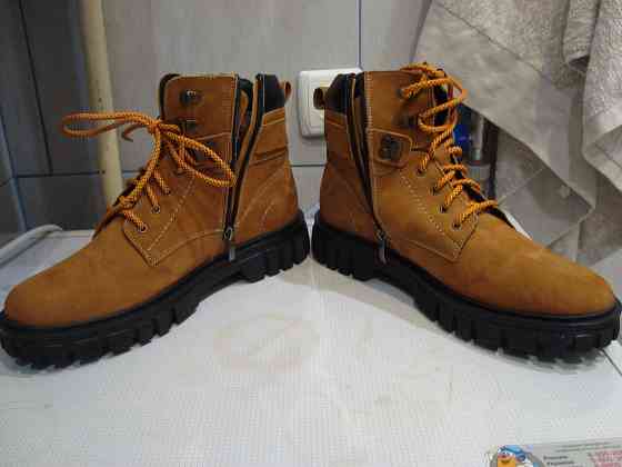 Продам мужские зимние кожаные ботинкр Донецк