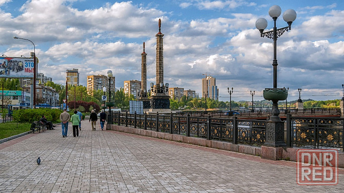 APEHДA:торговая точка на Набережной Донецк - изображение 1