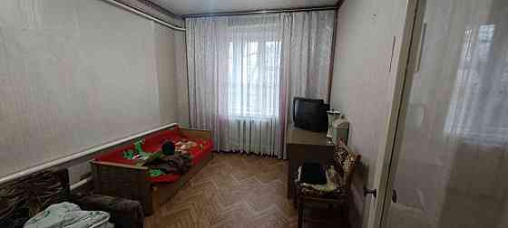 Продам 3-комнатную квартиру в Харцызске, низ Черёмушек Харцызск