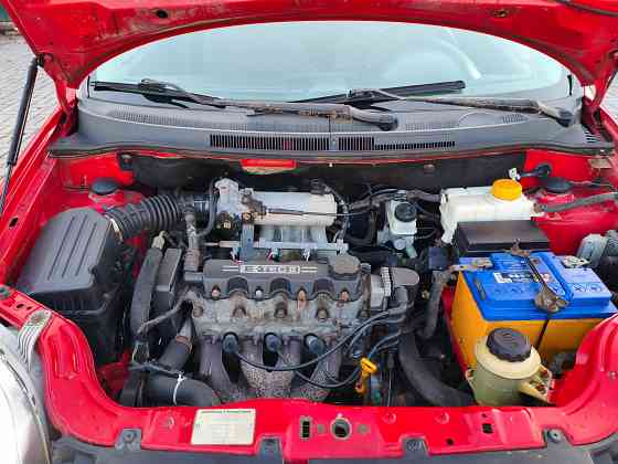 Шевроле Авео 1.5i Макеевка