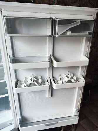 Продам холодильник Донецк