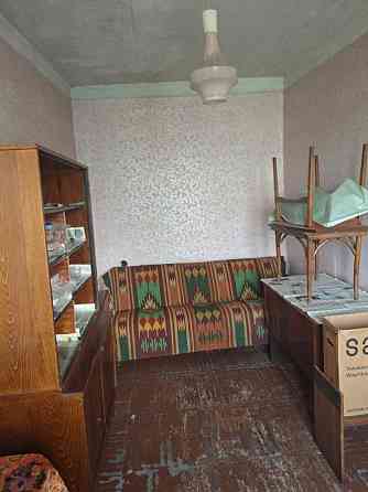 Срочно продам 3 ком. ул. Артема, ж/д, недорого Донецк