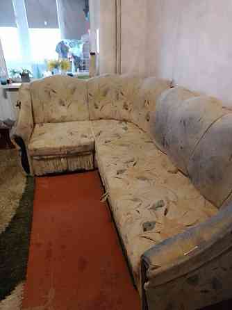 Отдам диван и ванну Макеевка