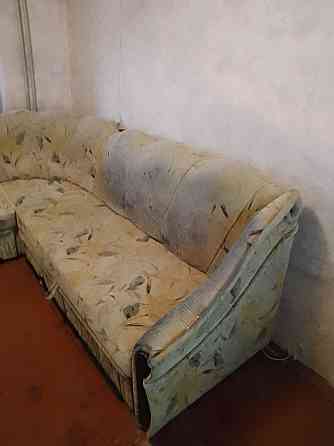Отдам диван и ванну Макеевка