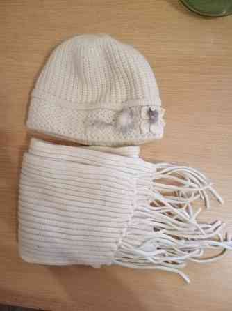 Продам комплект шапка с шарфом Донецк