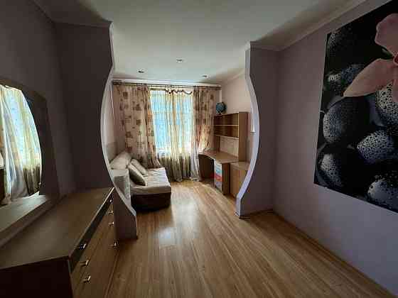 Сдам 2-комнатную квартиру в Ленинском районе возле Цирка Донецк