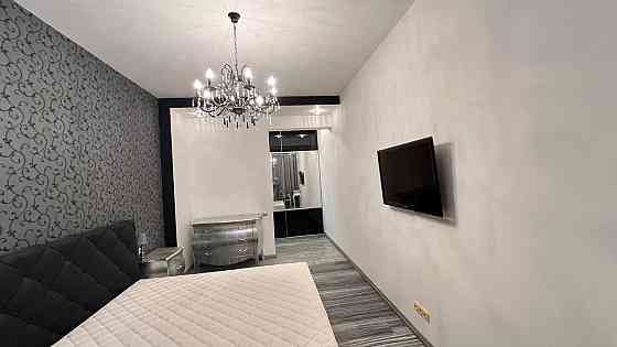 Продажа крупногабаритной квартиры в Ворошиловском районе, пр.Маяковского, жк "Диск" Донецк