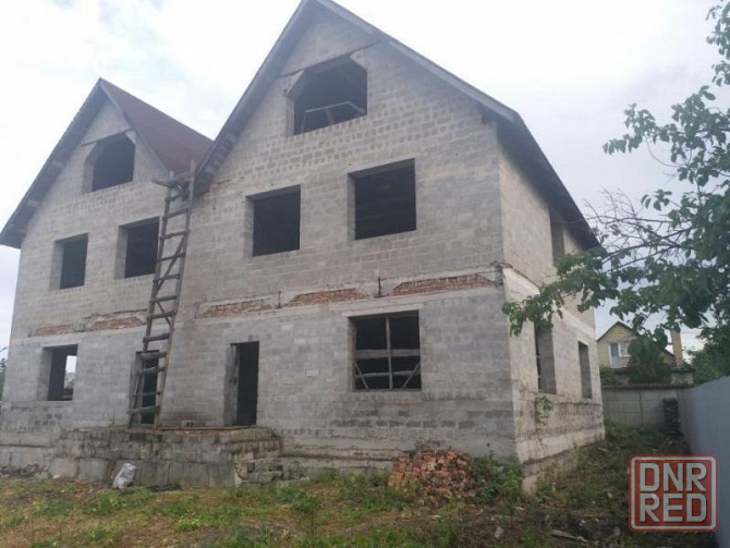 3-х этажный дом 600 м,кв под ремонт, Куйбышевский р-н Донецк - изображение 2